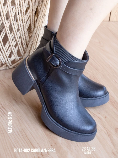 BOTA-002 CAROLA/NEGRA