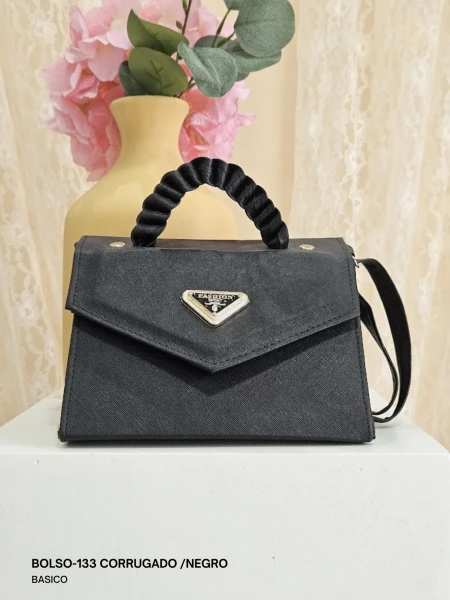BOLSO-133 CORRUGADO /NEGRO