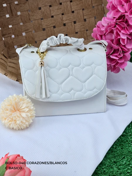 BOLSO-040 CORAZONES/BLANCOS